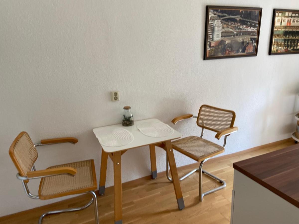 Schoene Ferienwohnung Mit Kostenlosem Parkplatz Котбус Екстериор снимка